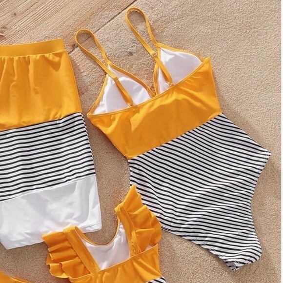 Swimsuit One Piece Womens Small Boutique Yellow Black Stripes V Neck Swim A1 - Picture 4 of 6